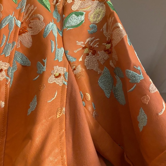 Leather Jacket - Picture 6 of 6